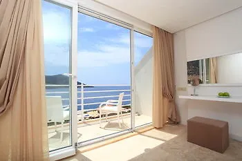 Likya Pavilion 4* Kalkan
